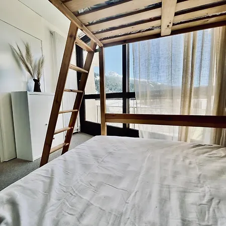 2 Pieces Ensoleille Vue Montagne Pied Des Pistes *